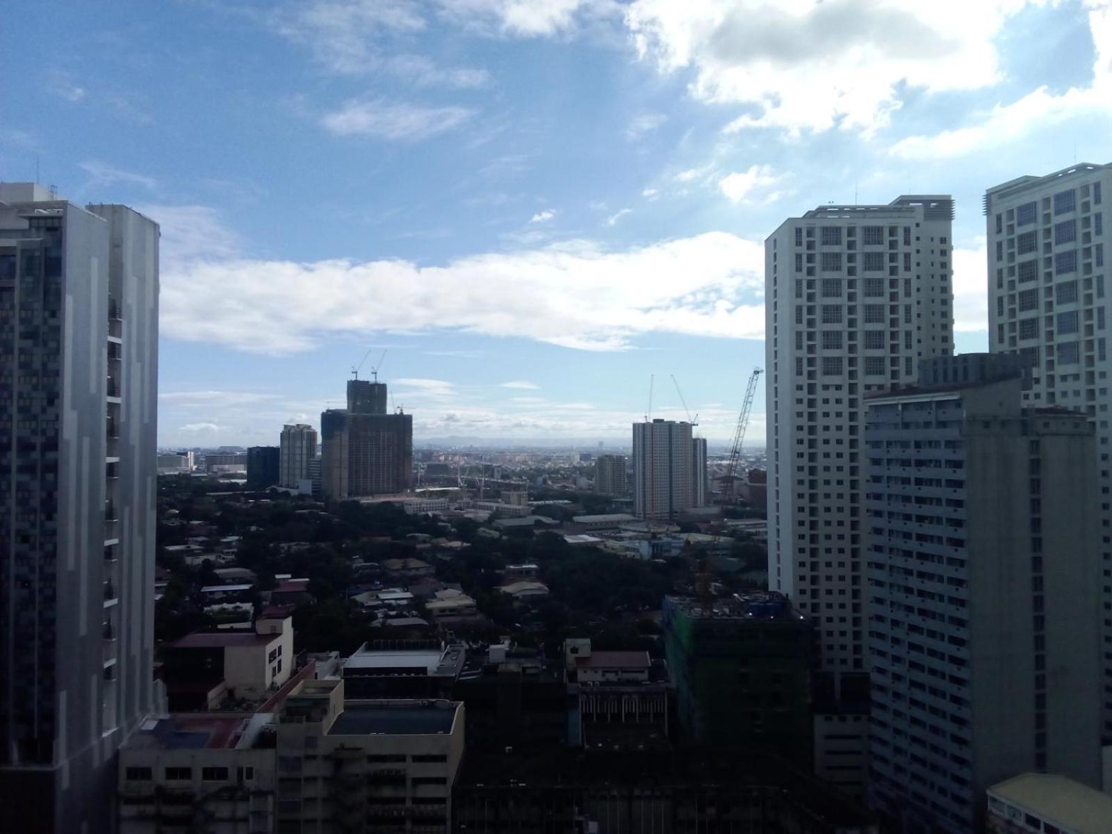 Kl Tower Makati Apartments By Ph Staycation Manila Dış mekan fotoğraf